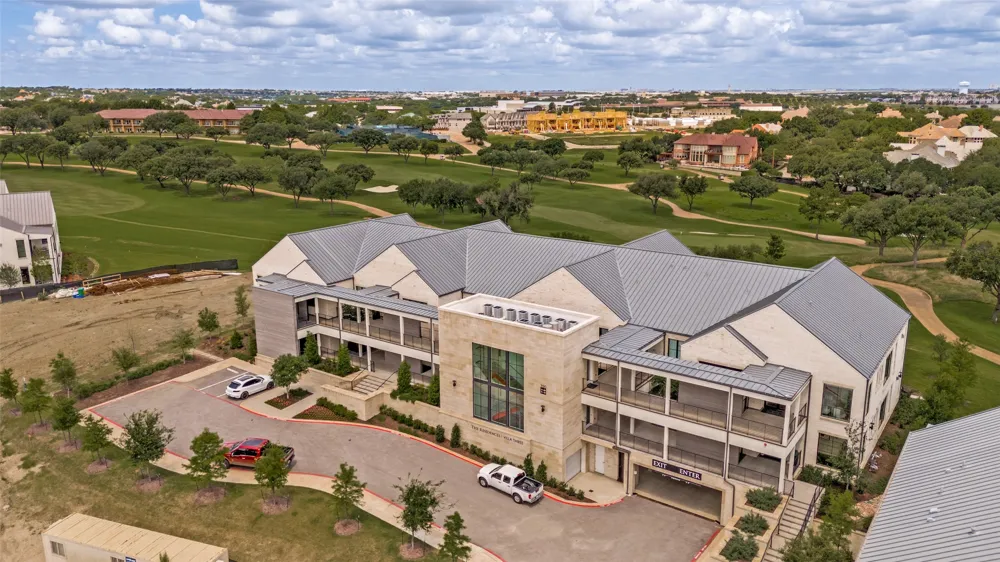 320 O Connor Ridge Boulevard #21 Irving, TX 75038