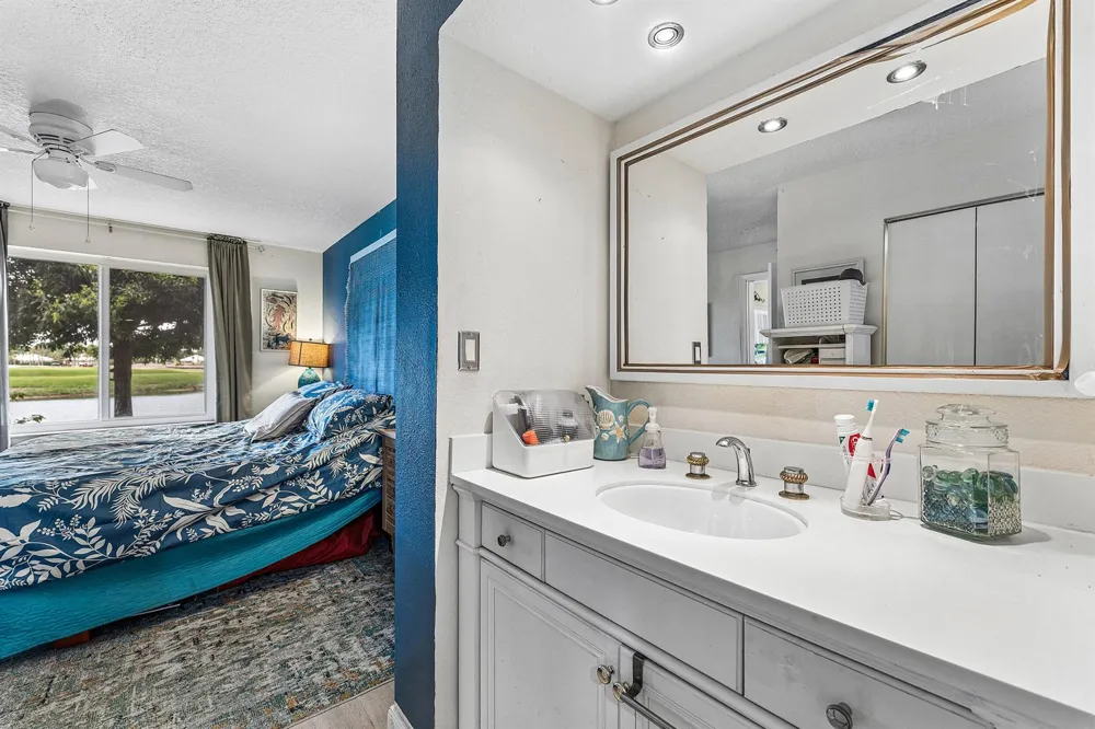 13111 Glenmoor Drive West Palm Beach, FL 33409