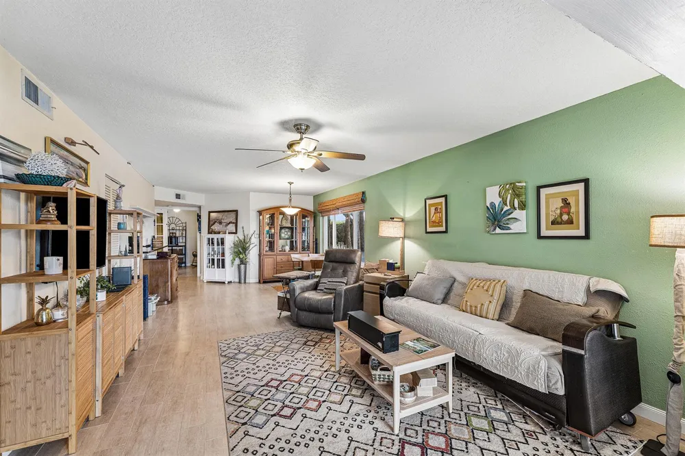 13111 Glenmoor Drive West Palm Beach, FL 33409