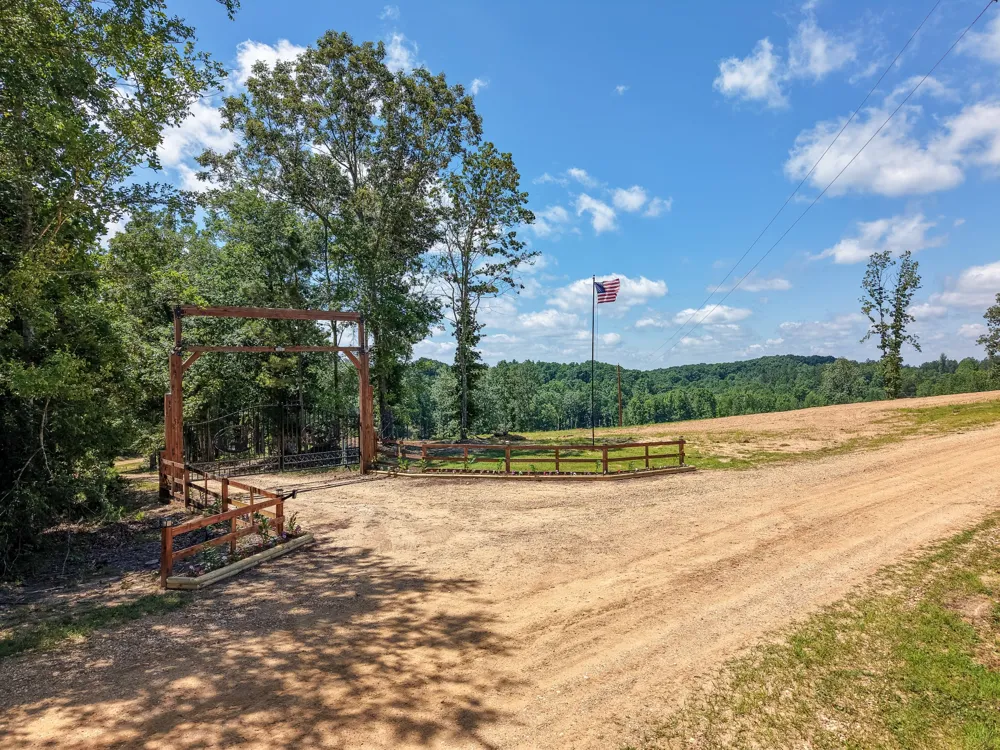 111 Adaleighs Way Big Sandy, TN 38221