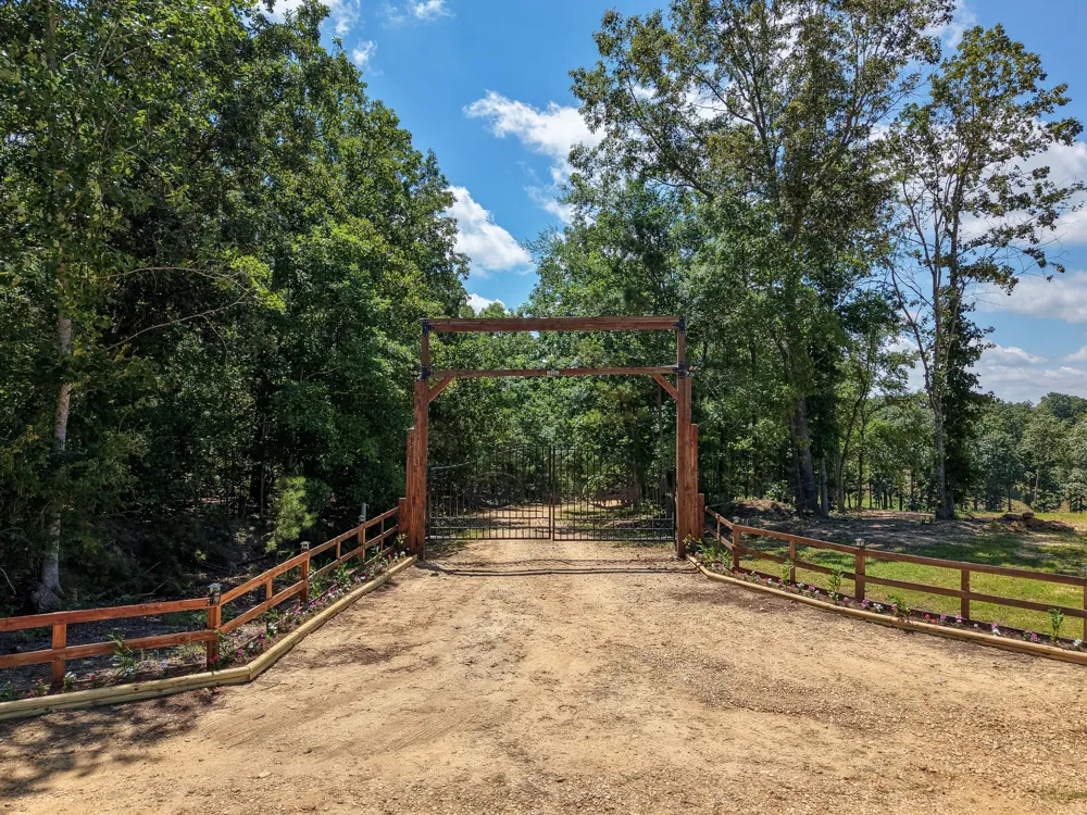 111 Adaleighs Way Big Sandy, TN 38221