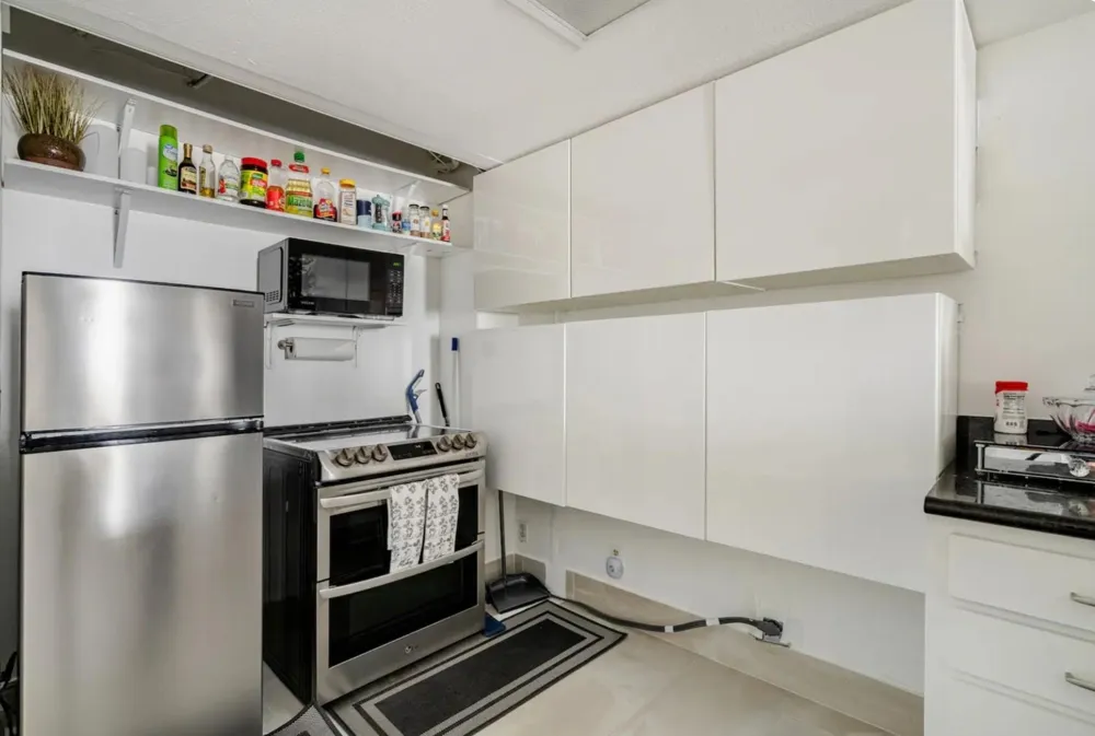 7310 Seawall Boulevard #309 Galveston, TX 77551