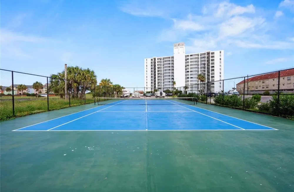 7310 Seawall Boulevard #309 Galveston, TX 77551