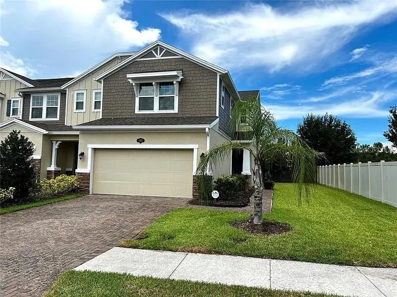 18814 CORNUTA STREET Lutz, FL 33558