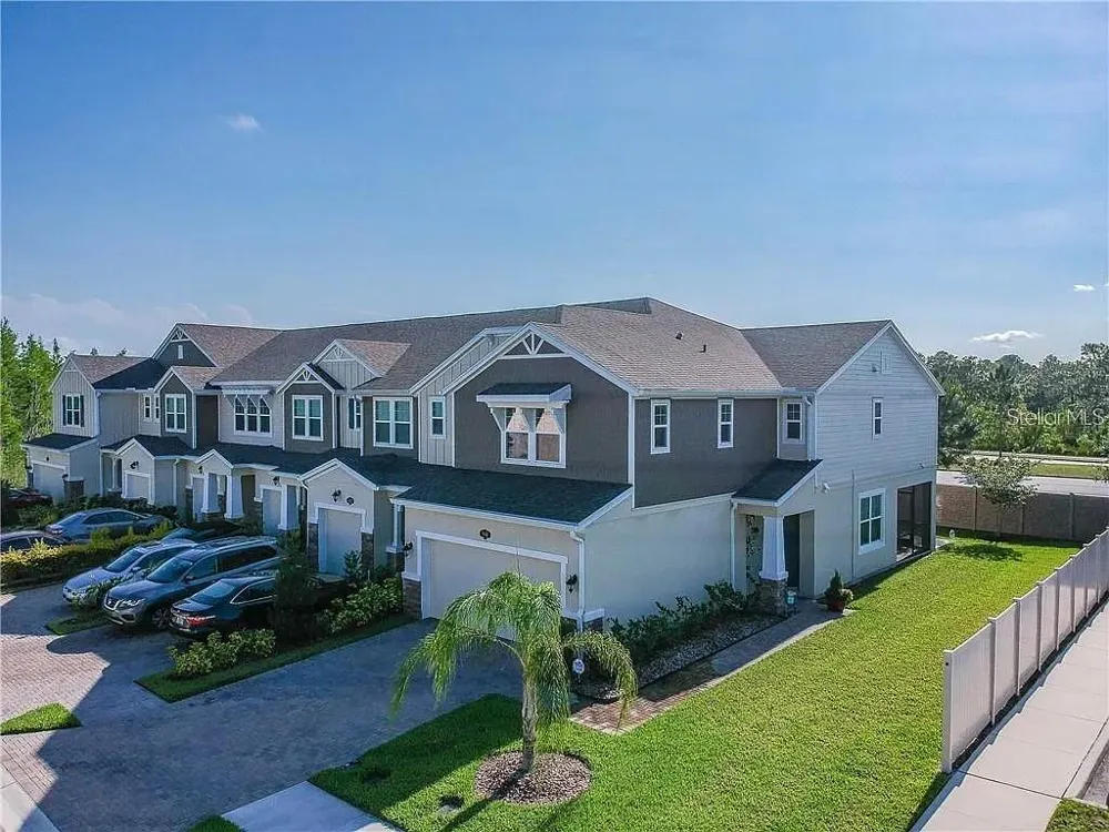 18814 CORNUTA STREET Lutz, FL 33558