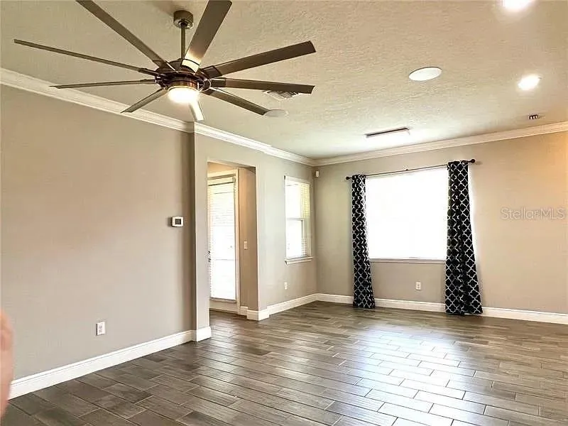 18814 CORNUTA STREET Lutz, FL 33558