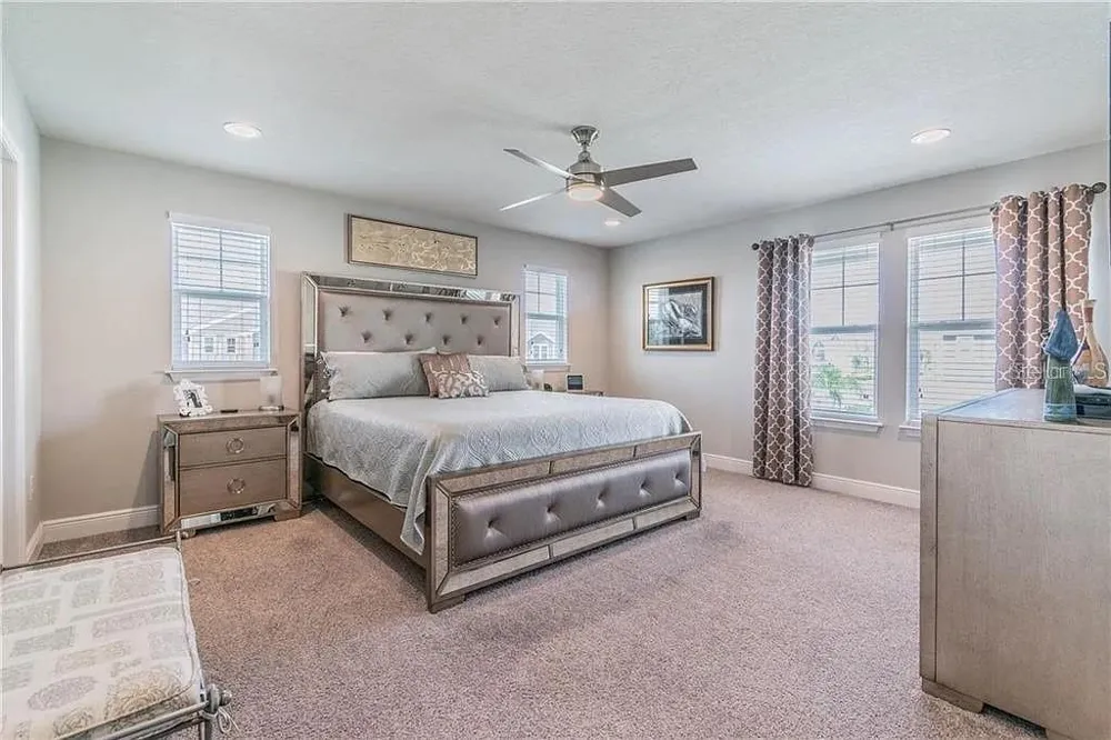 18814 CORNUTA STREET Lutz, FL 33558