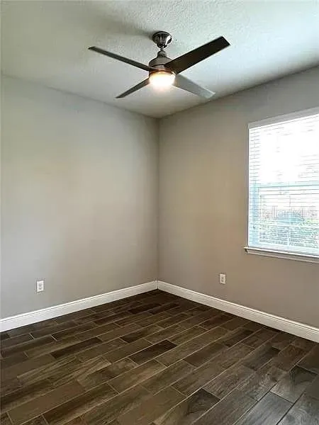 18814 CORNUTA STREET Lutz, FL 33558