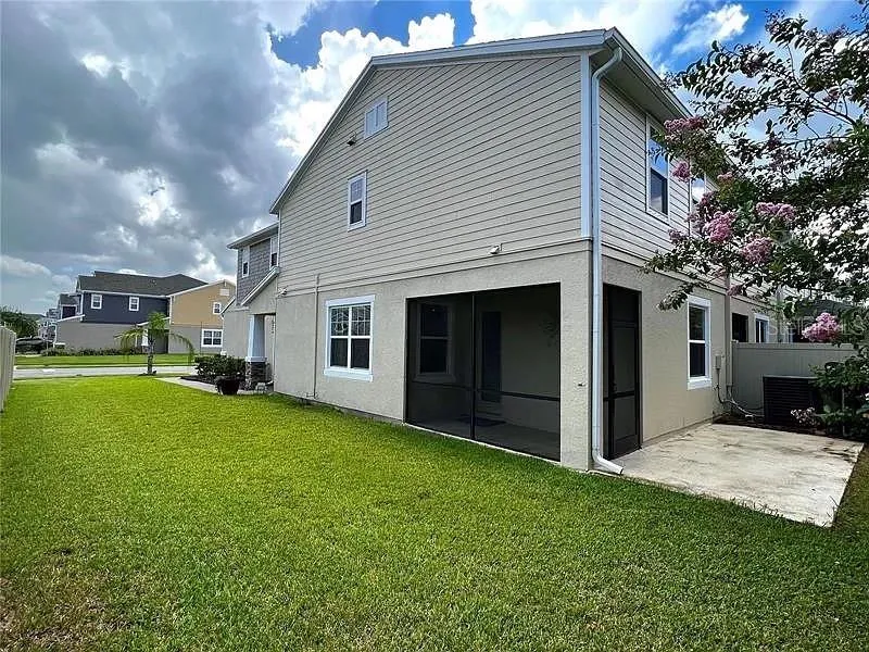 18814 CORNUTA STREET Lutz, FL 33558