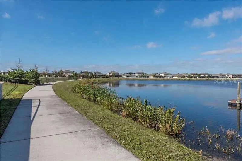 18814 CORNUTA STREET Lutz, FL 33558