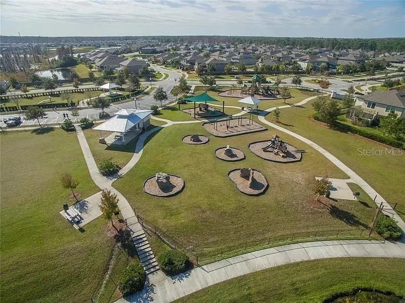 18814 CORNUTA STREET Lutz, FL 33558
