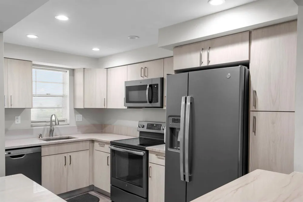 3150 W Rolling Hills Circle #704 Davie, FL 33328