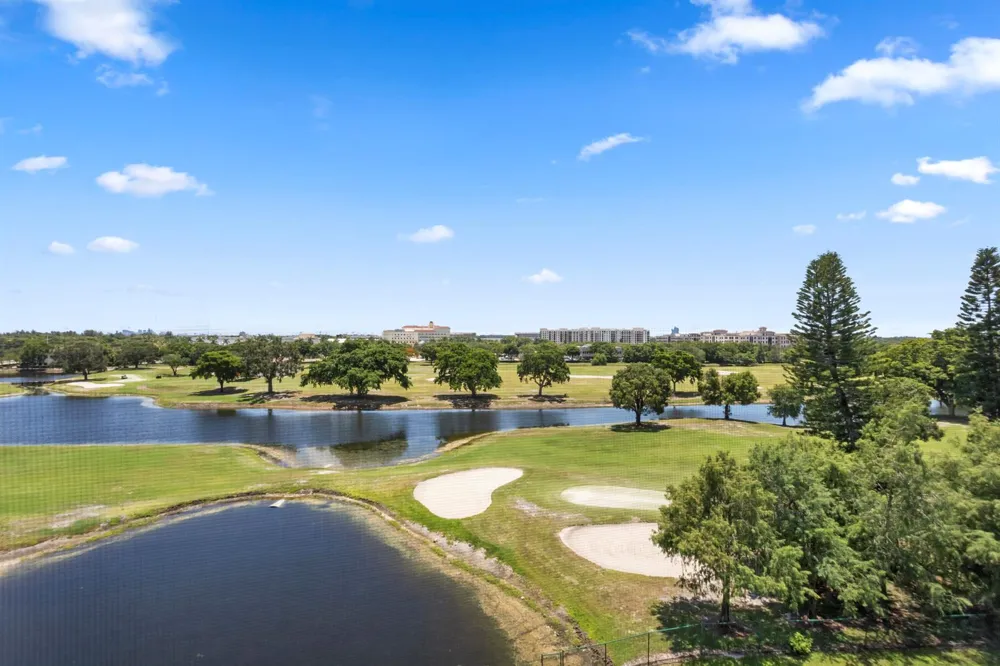 3150 W Rolling Hills Circle #704 Davie, FL 33328