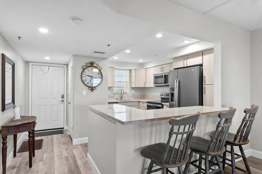 3150 W Rolling Hills Circle #704 Davie, FL 33328