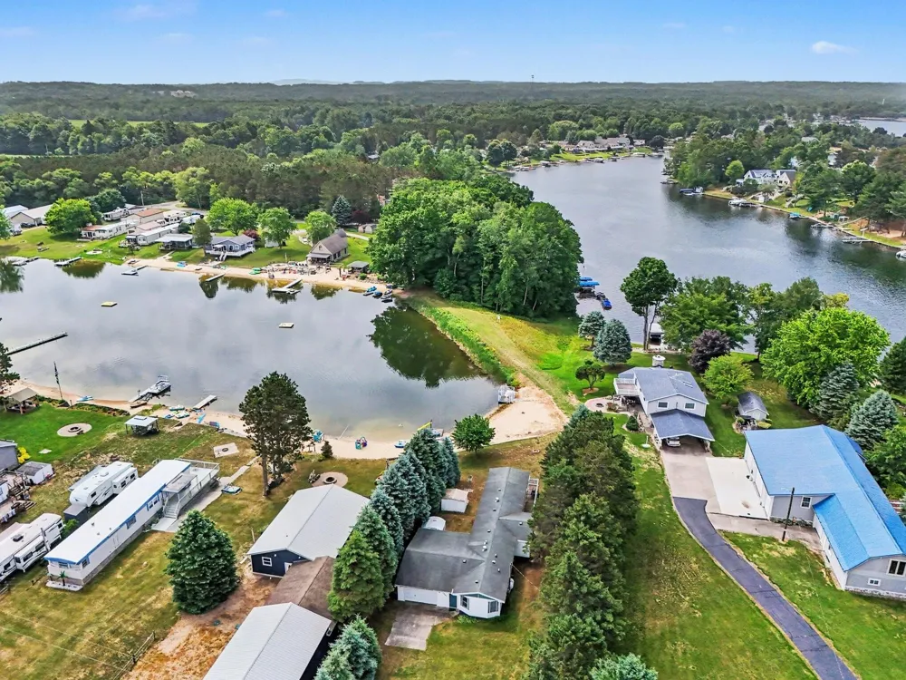 7951 W Village Road Golden Township, MI 49436