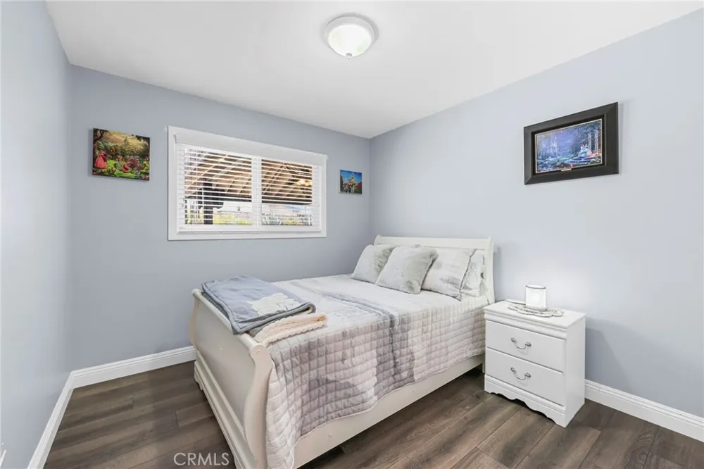 4766 Westside La Verne, CA 91750
