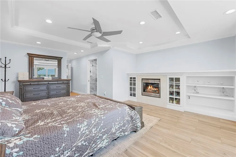 4766 Westside La Verne, CA 91750