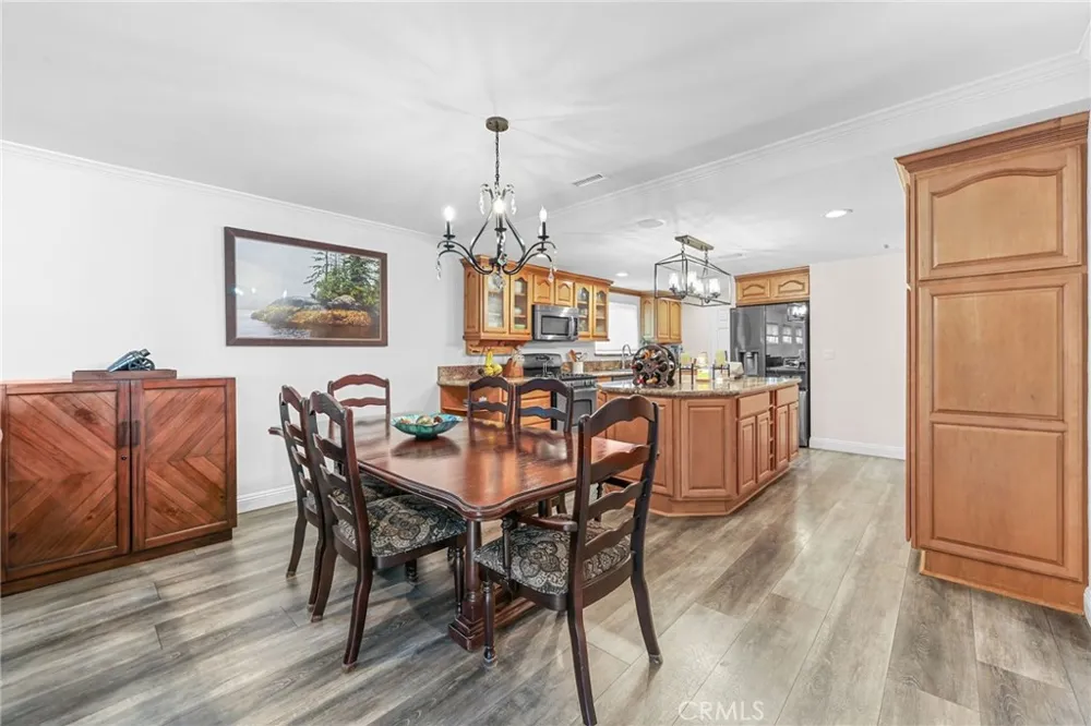 4766 Westside La Verne, CA 91750