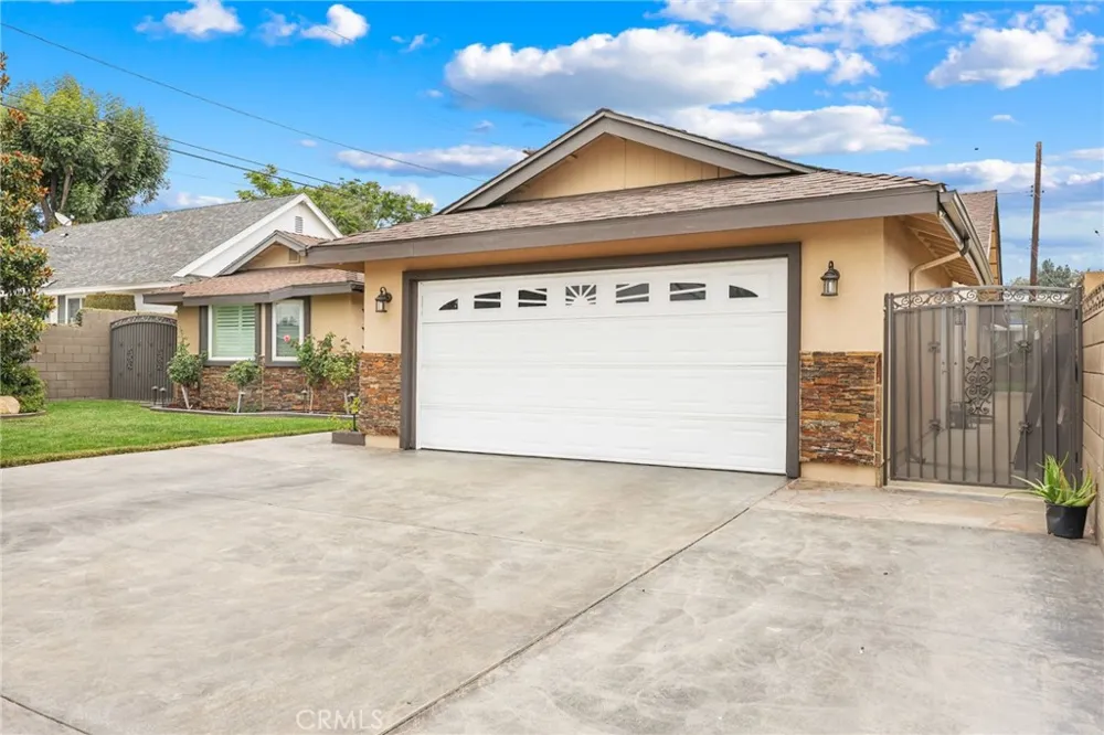 4766 Westside La Verne, CA 91750