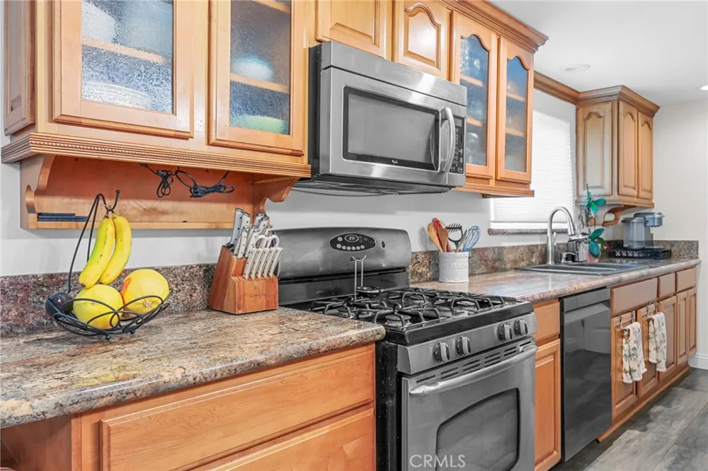 4766 Westside La Verne, CA 91750