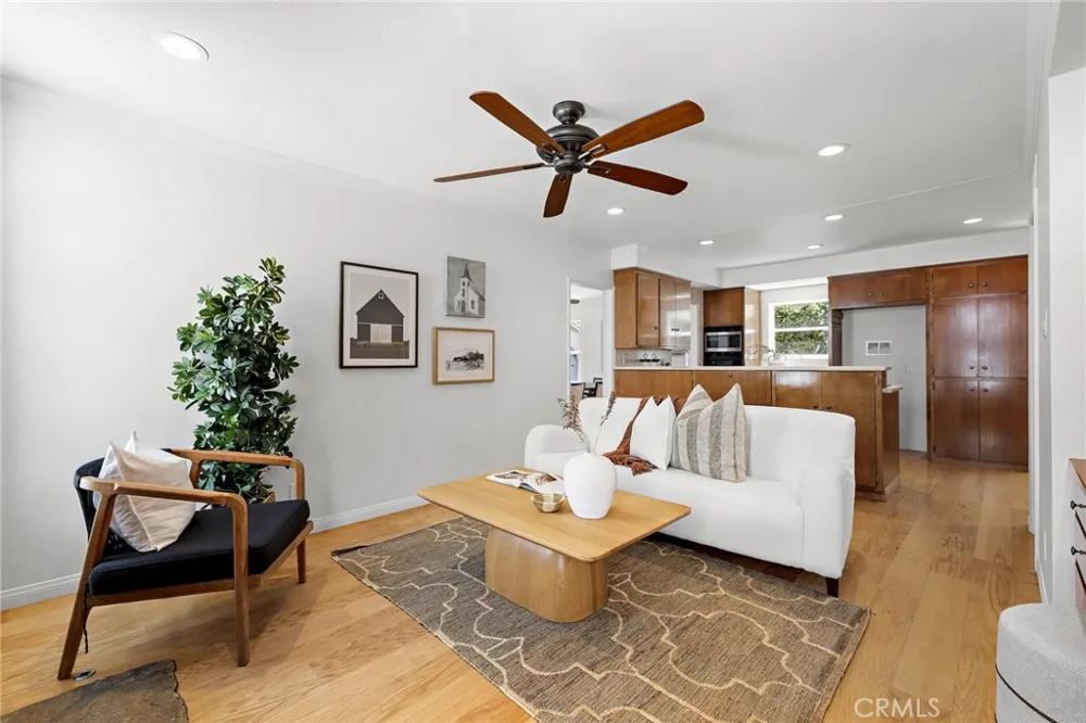 169 Roycroft Long Beach, CA 90803