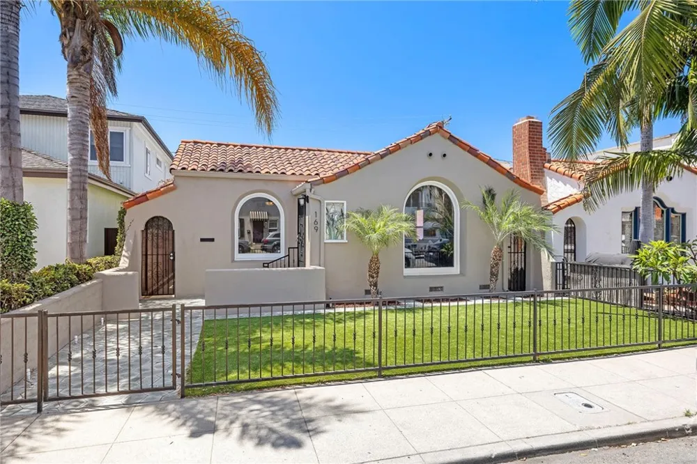 169 Roycroft Long Beach, CA 90803