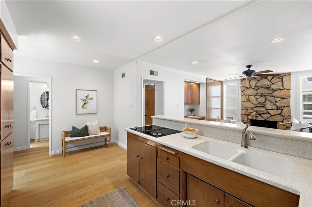 169 Roycroft Long Beach, CA 90803