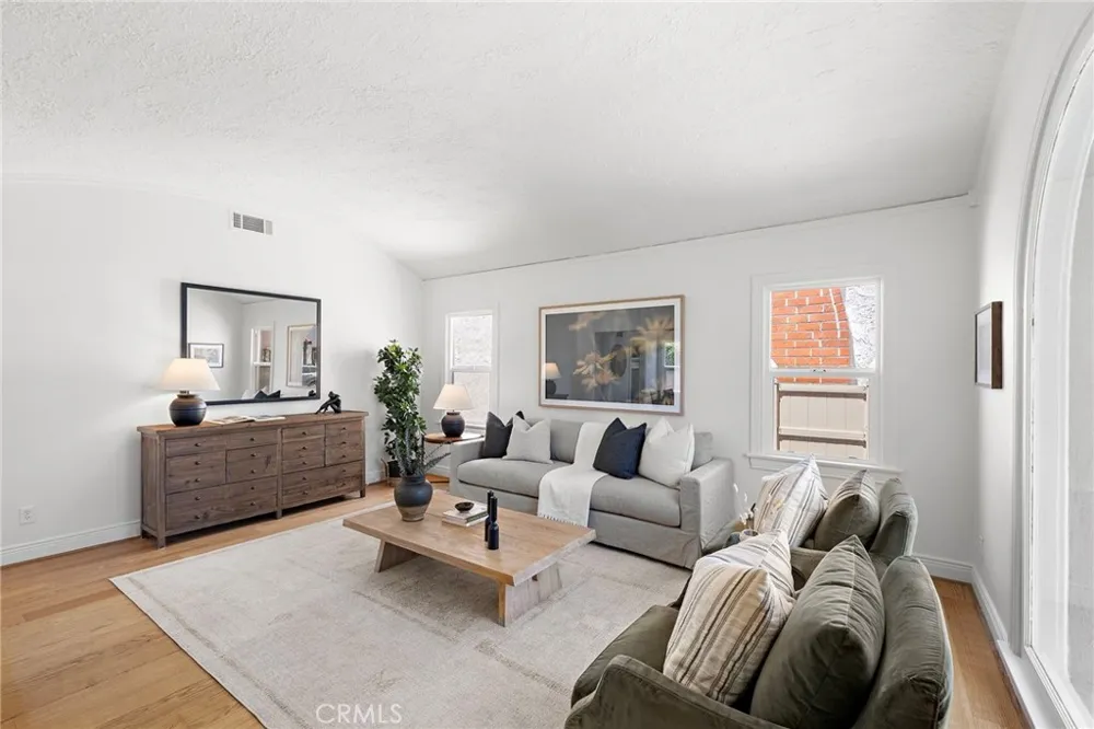 169 Roycroft Long Beach, CA 90803