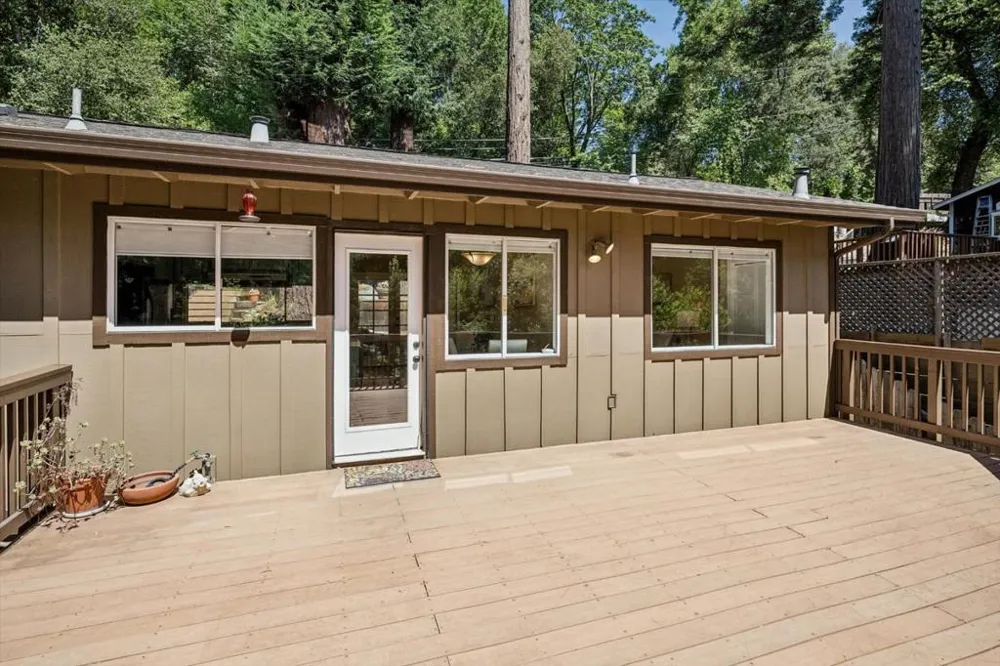 21590 Madrone Drive Los Gatos, CA 95033