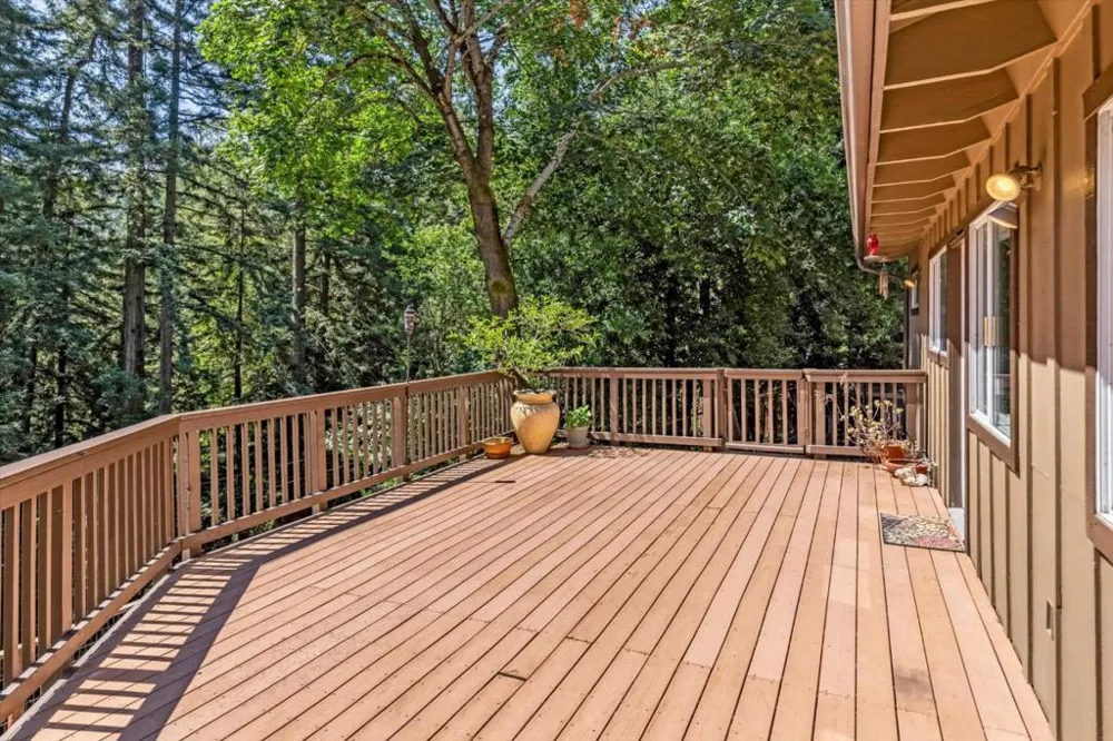 21590 Madrone Drive Los Gatos, CA 95033