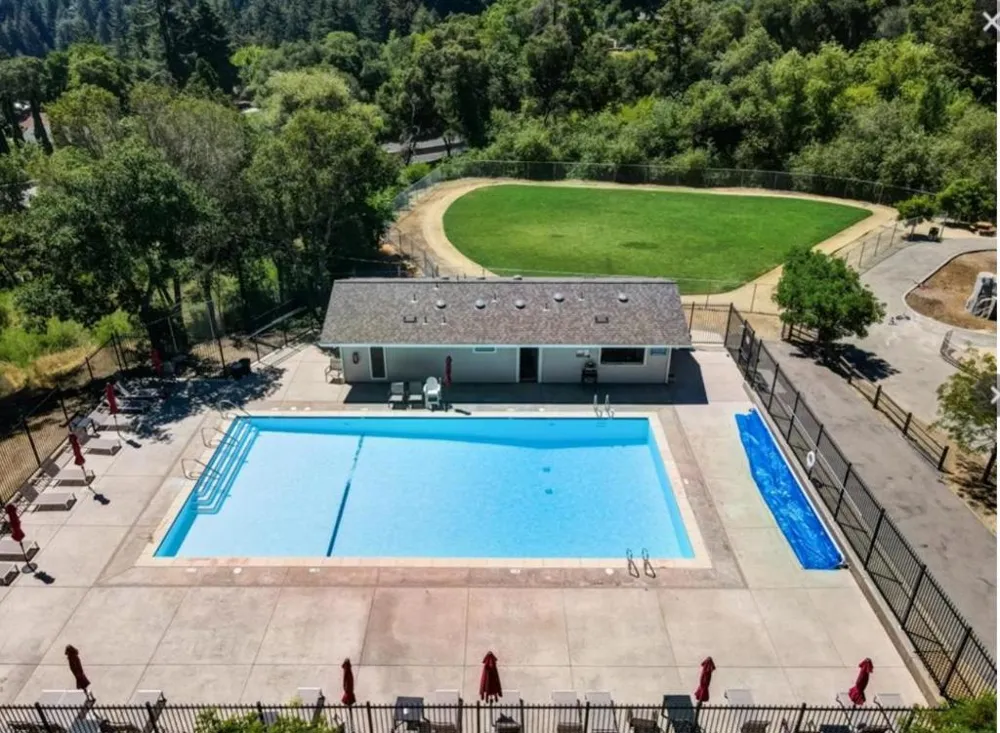 21590 Madrone Drive Los Gatos, CA 95033