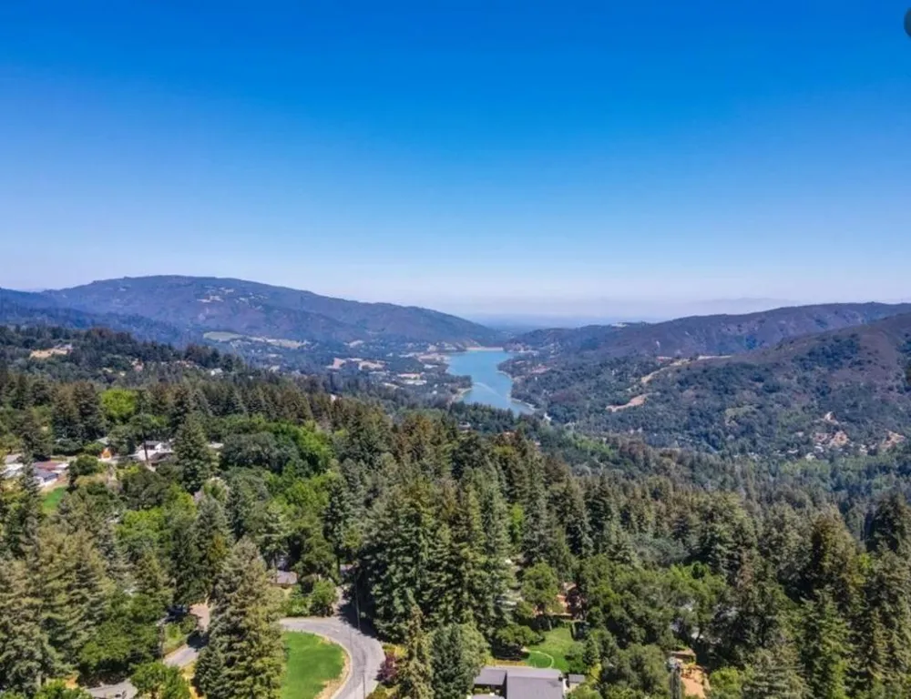 21590 Madrone Drive Los Gatos, CA 95033