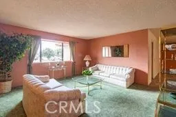 235 Pinewood Court Redlands, CA 92374