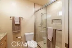 235 Pinewood Court Redlands, CA 92374