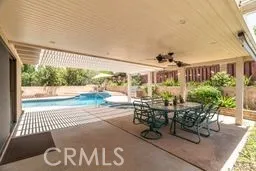 235 Pinewood Court Redlands, CA 92374