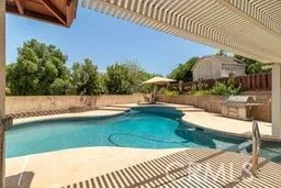 235 Pinewood Court Redlands, CA 92374