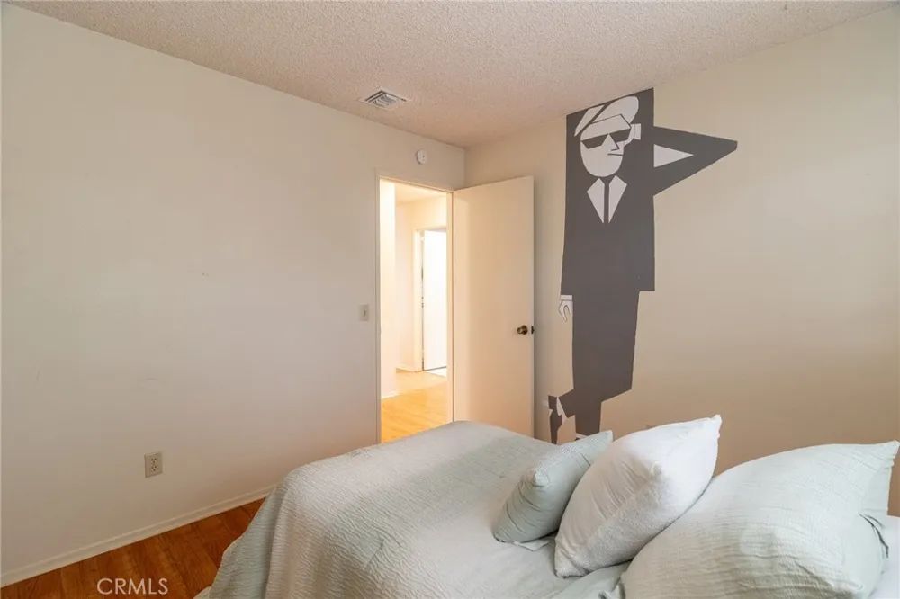 235 Pinewood Court Redlands, CA 92374