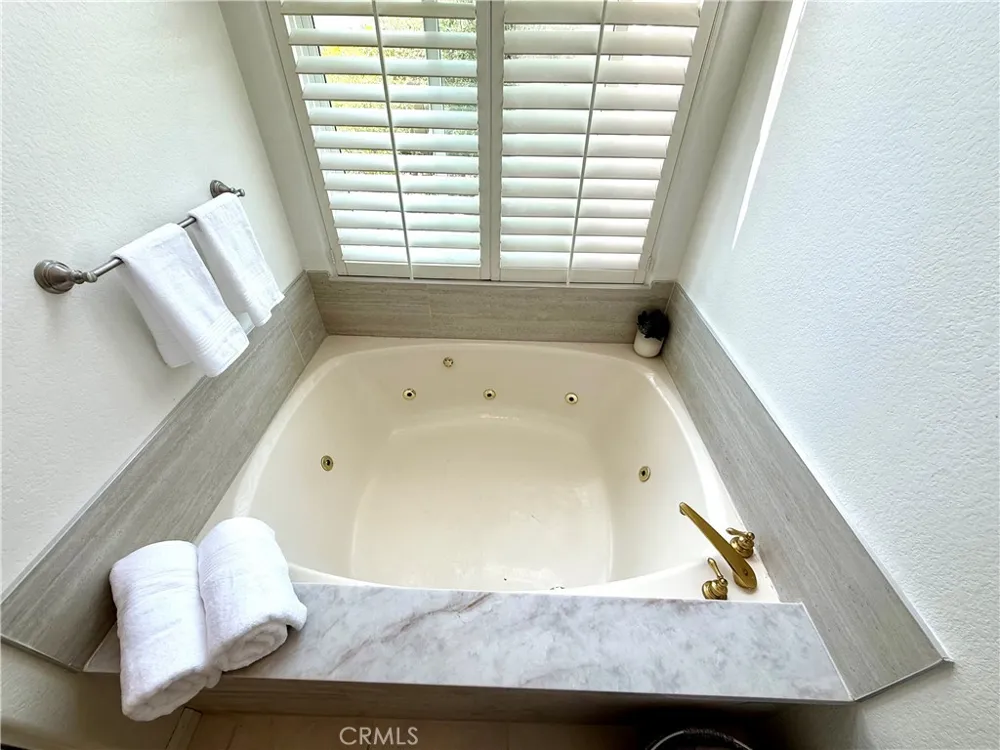 14159 Palisades Drive Poway, CA 92064