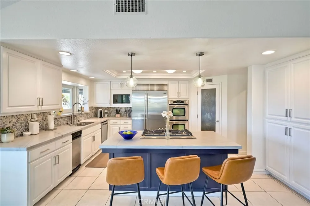 14159 Palisades Drive Poway, CA 92064