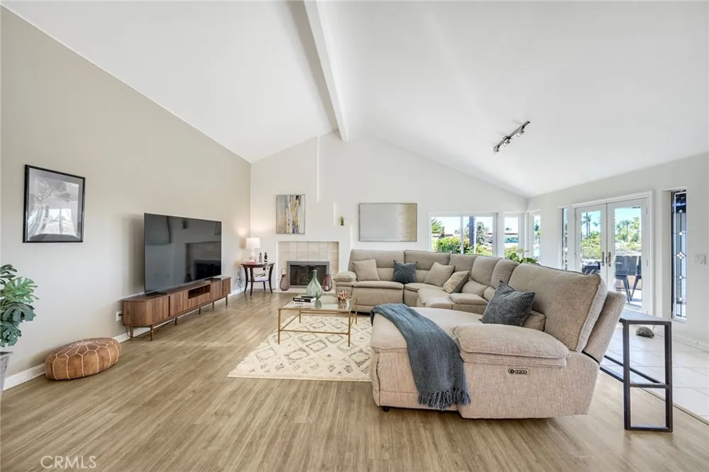 14159 Palisades Drive Poway, CA 92064