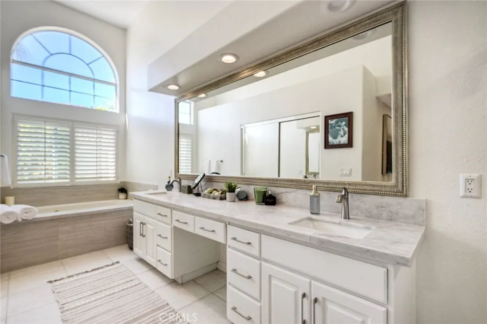 14159 Palisades Drive Poway, CA 92064