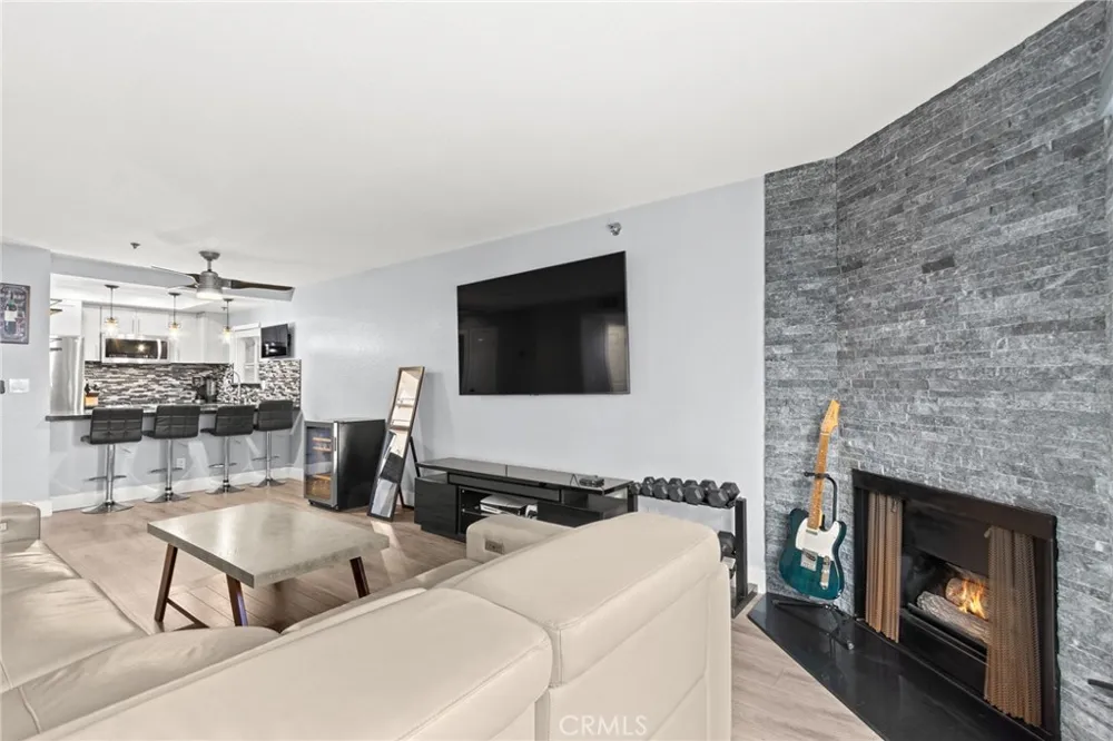1100 Euclid #113 Long Beach, CA 90804
