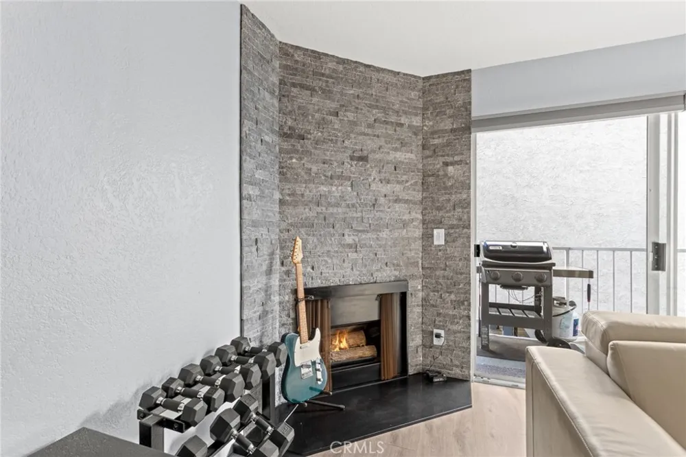 1100 Euclid #113 Long Beach, CA 90804