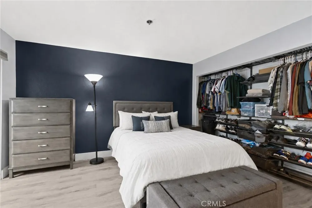 1100 Euclid #113 Long Beach, CA 90804