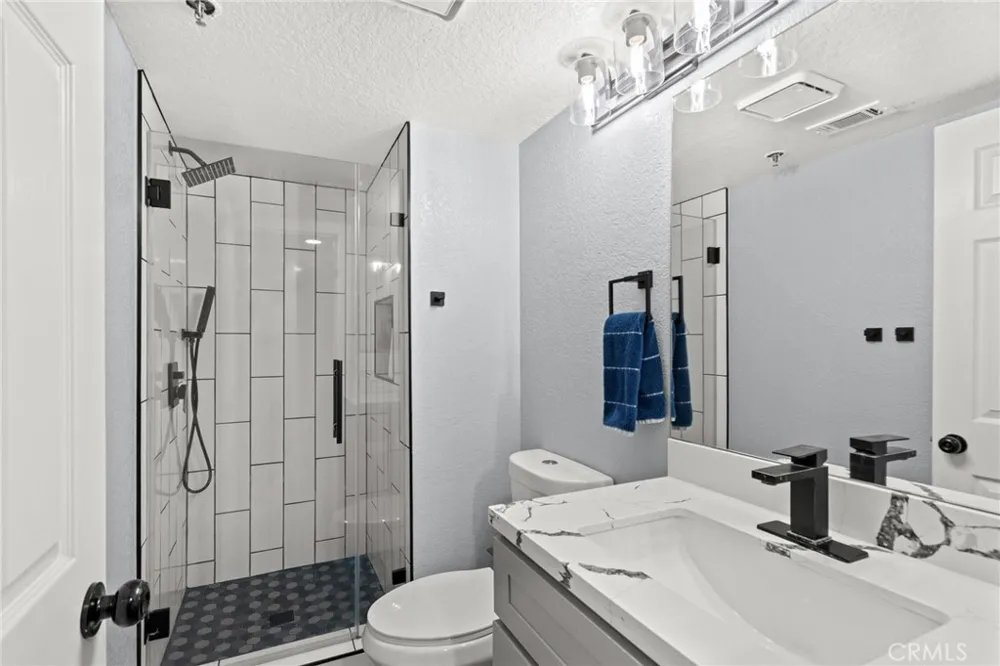 1100 Euclid #113 Long Beach, CA 90804