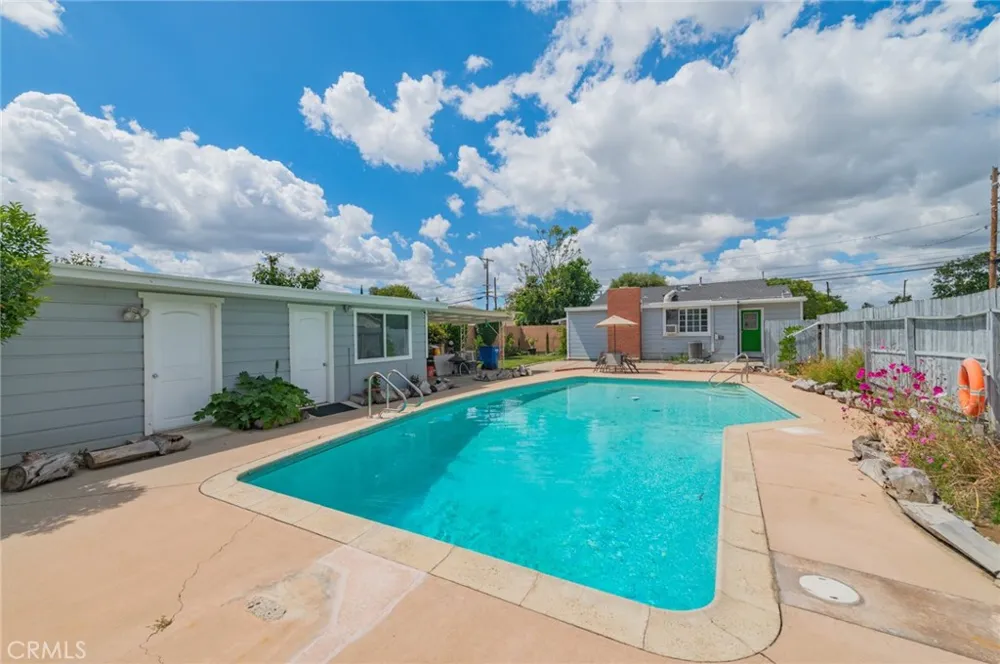 5122 Halifax Temple City, CA 91780