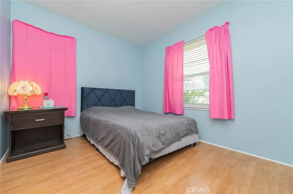 5122 Halifax Temple City, CA 91780