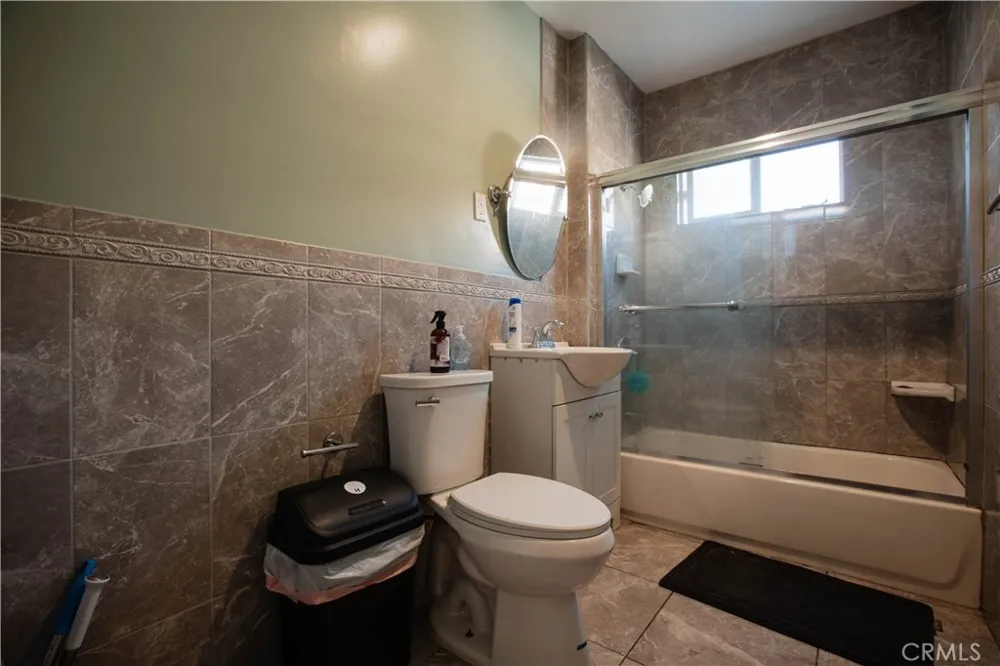 1312 Arapahoe Los Angeles, CA 90006
