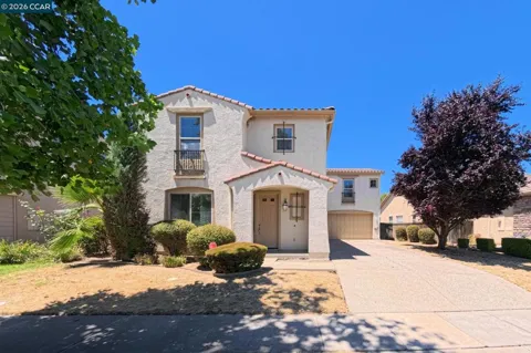9569 Calibra Ln