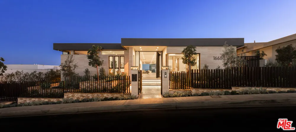 16680 Charmel Lane Pacific Palisades, CA 90272